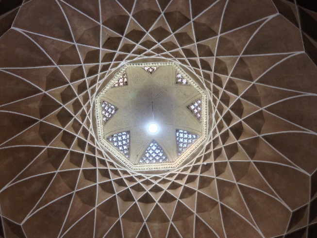 سقف گنبد بادگیر باغ دولت آباد یزد هنر و زیبایی چشم نواز